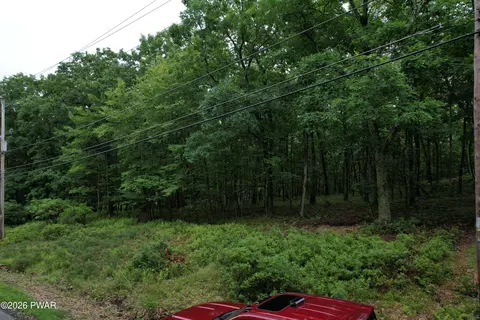 Tom Quick Road, Dingmans Ferry, PA 18328 photo 7