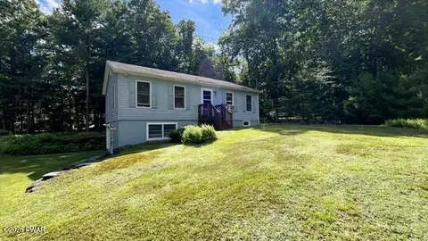 141 Piute Rd, Shohola, PA 18458