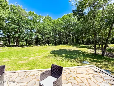 Exterior - 346 Tom Quick Rd, Dingmans Ferry, PA 18328 photo 7 of 8
