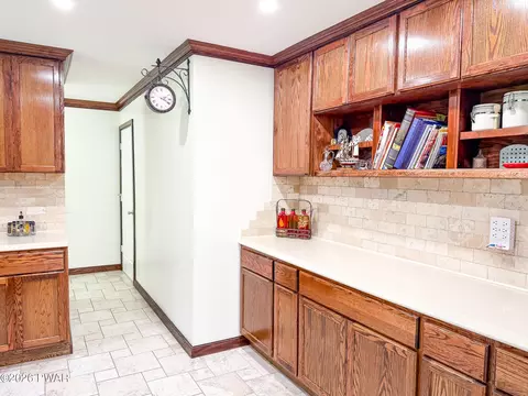 Kitchen - 346 Tom Quick Rd, Dingmans Ferry, PA 18328 photo 1 of 4
