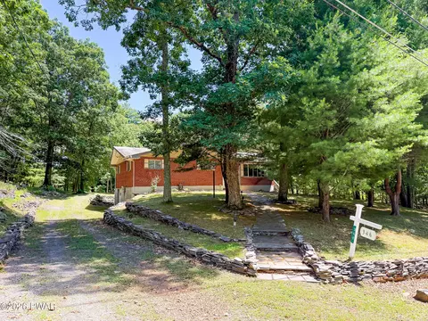 Exterior - 346 Tom Quick Rd, Dingmans Ferry, PA 18328 photo 3 of 8