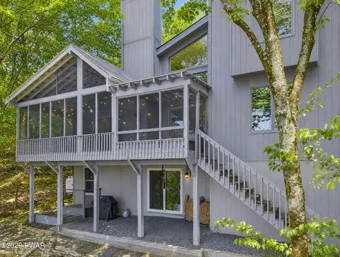 Exterior - 131 E Lake View Dr, Dingmans Ferry, PA 18328 photo 8 of 12