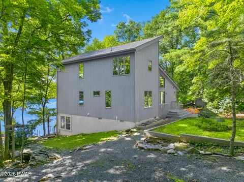 Exterior - 131 E Lake View Dr, Dingmans Ferry, PA 18328 photo 2 of 12