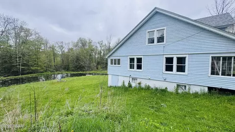 835 Carley Brook Rd, Honesdale, PA 18431