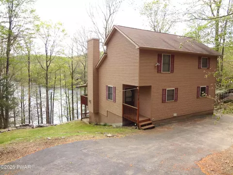181 Marina Way, Greentown, PA 18426