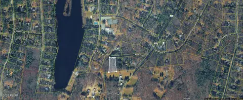 Witch Hazel Lane, Milford, PA 18337