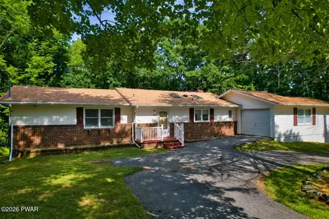 167 Ridge Dr, Milford, PA 18337