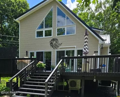 118 Walnut Rd, Milford, PA 18337