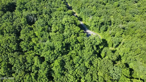 lot142 Wedgewood Dr, Hawley, PA 18428