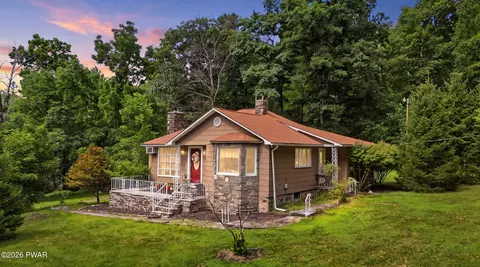 2127 Route 590, Hawley, PA 18428