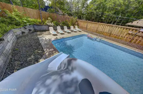 Exterior - 103 E Beaver Dam Rd, Tafton, PA 18464 photo 11 of 25