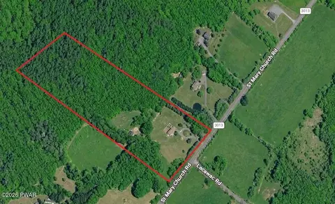 241 St Marys Church Rd, Lake Ariel, PA 18436