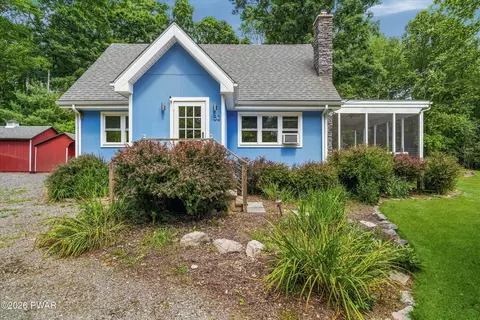 152 Welcome Lake Est Ln, Beach Lake, PA 18405