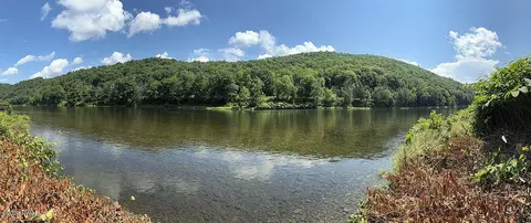 00 River Rd, Equinunk, PA 18417