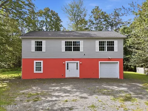 5265 Glen Ter, Tobyhanna, PA 18466