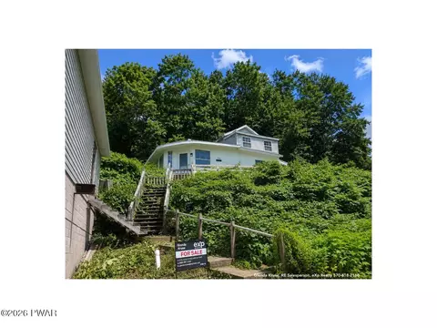 794 Coxton Rd, Duryea, PA 18642