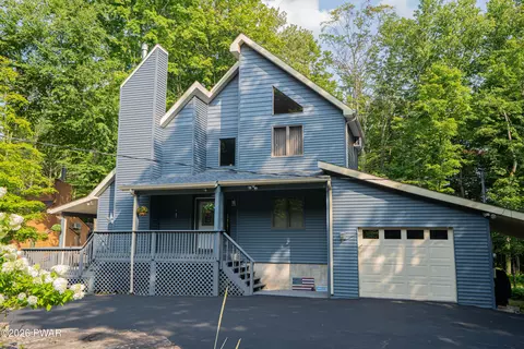 108 Woodridge Dr, Lake Ariel, PA 18436