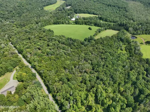 Wallace Road, Lake Ariel, PA 18436