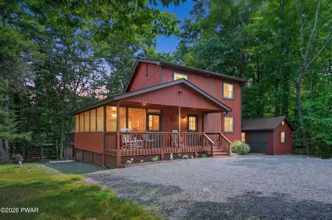 1021 Calypso Dr, Lake Ariel, PA 18436