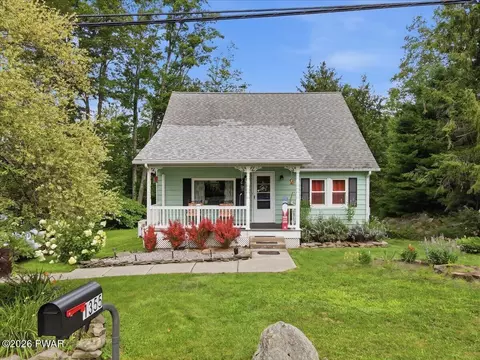 1355 Fernwood Rd, Lake Ariel, PA 18436