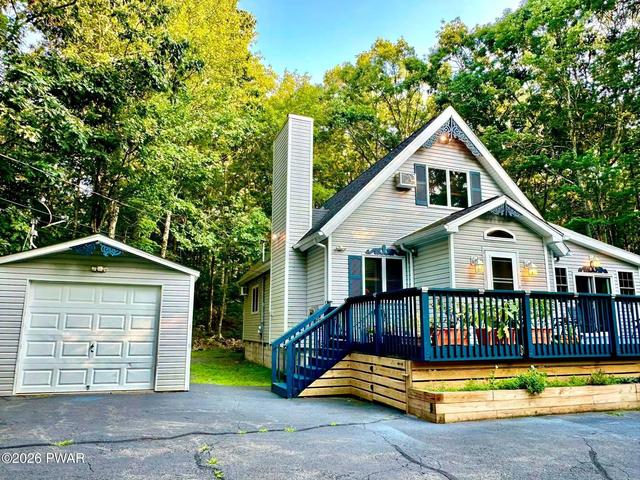 103 Whippletree Ln, Lords Valley, PA 18428