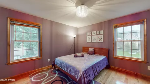 Bedroom - 187 Skyview Rd, Dingmans Ferry, PA 18328 photo 6 of 7