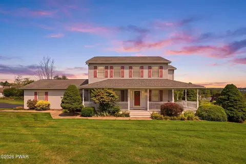 10 Spring Meadow Ct, Honesdale, PA 18431