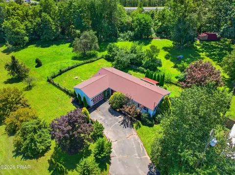 100 Maple Ave, Matamoras, PA 18336