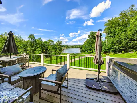 Exterior - 456 Apache Dr, Shickshinny, PA 18655 photo 2 of 13