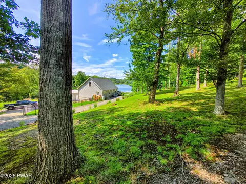 Exterior - 456 Apache Dr, Shickshinny, PA 18655 photo 11 of 13