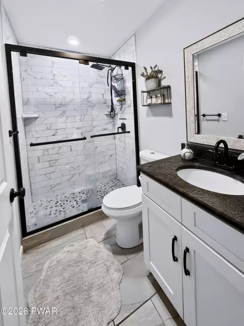 Bath - 456 Apache Dr, Shickshinny, PA 18655 photo 1 of 4