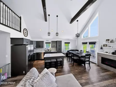 Kitchen - 456 Apache Dr, Shickshinny, PA 18655 photo 5 of 5