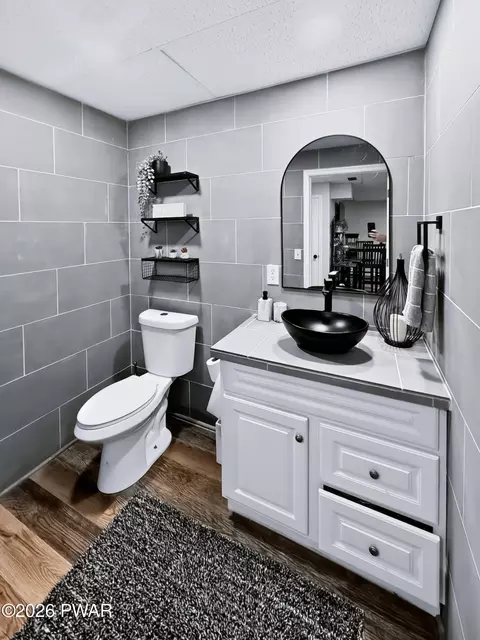 Bath - 456 Apache Dr, Shickshinny, PA 18655 photo 4 of 4