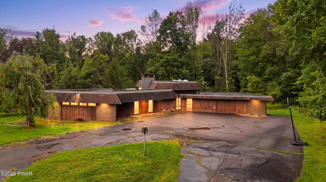 2971 Lake Ariel Hwy, Honesdale, PA 18431