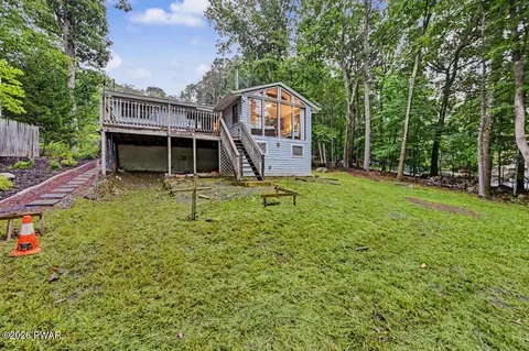 Exterior - 135 Outer Dr, Dingmans Ferry, PA 18328 photo 12 of 18
