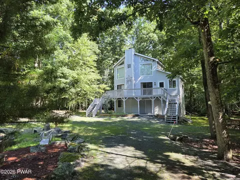 329 Falling Waters Blvd, Lackawaxen, PA 18435