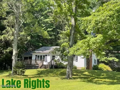 100 Watson Rd, Shohola, PA 18458