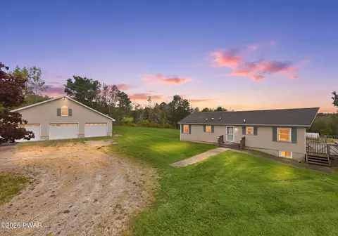 2076 Hancock Hwy, Honesdale, PA 18431