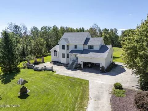 103 Murnin Rd, Lake Ariel, PA 18436