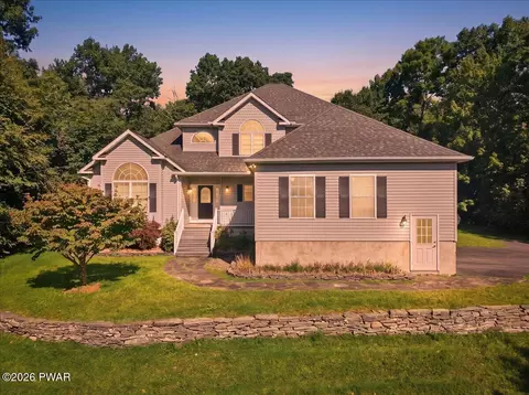 128 Senate Rd, Milford, PA 18337