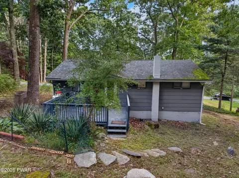 Exterior - 173 Outer Dr, Dingmans Ferry, PA 18328 photo 5 of 9