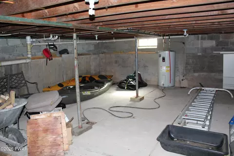 Other - 104 Mark Ln, Paupack, PA 18451 photo 5 of 9