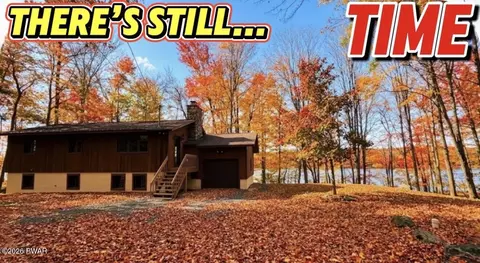 65 Lake Dr, Gouldsboro, PA 18424