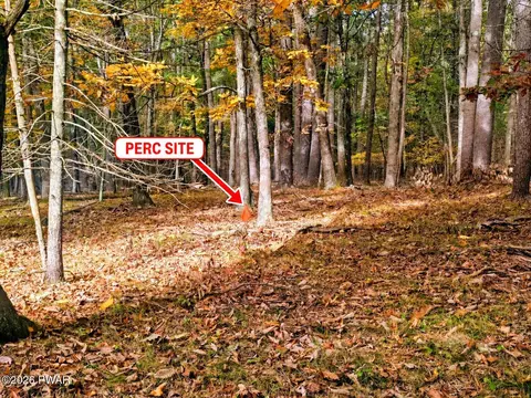 lot440 R Autumn Ct, Hawley, PA 18428
