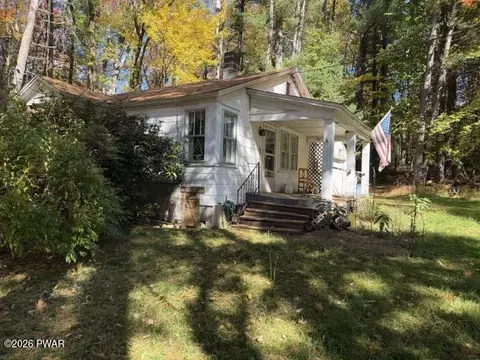122 Wimmers Rd, Jefferson Township, PA 18436