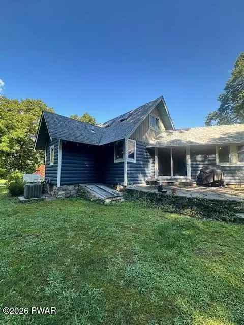 103 Willow Ln, Milford, PA 18337