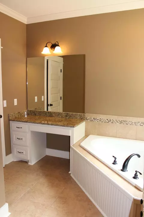 172 Higgins, Sumrall, MS 39482 photo 8