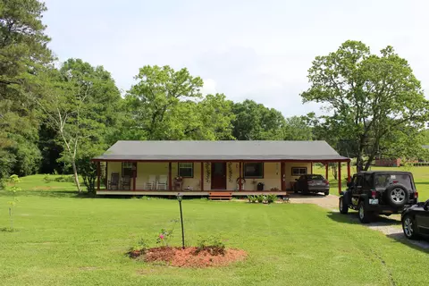 287 Holly Rd, Laurel, MS 39443 photo 1