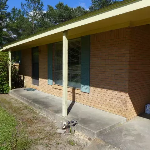 128 Cut Off Rd, Collins, MS 39428 photo 2