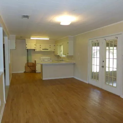 128 Cut Off Rd, Collins, MS 39428 photo 5